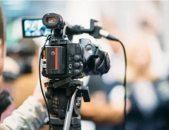 拍個(gè)一分鐘的宣傳片多少錢？宣傳片短視頻制作費(fèi)用解析